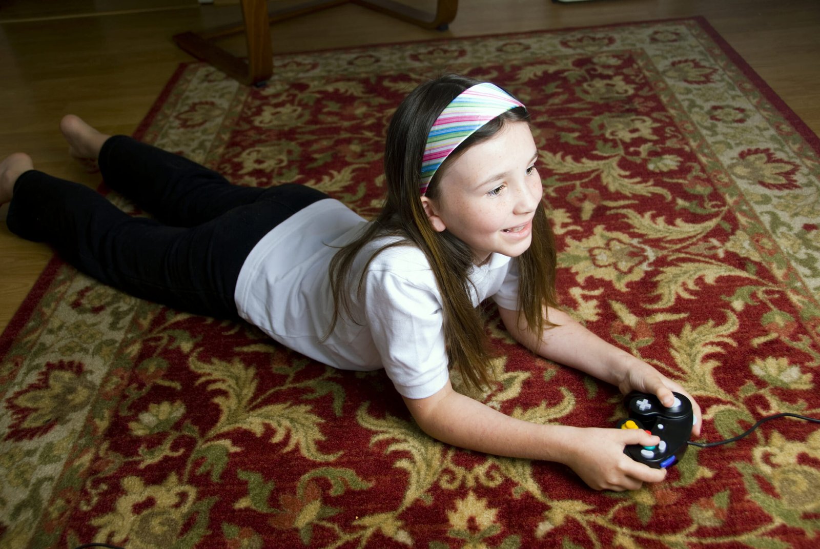 Stain removal treatment applied to carpet fibers
